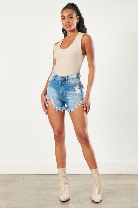 Distressed Vintage Denim Short - Scarvesnthangs