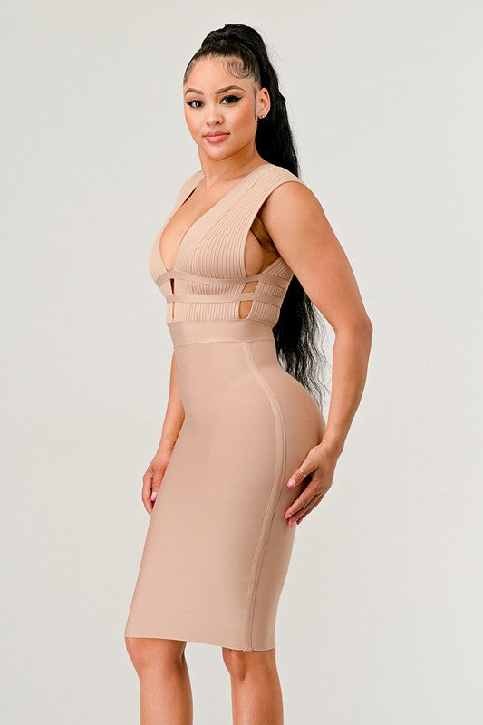 NATURALLY CHIC BANDAGE DRESS - Scarvesnthangs