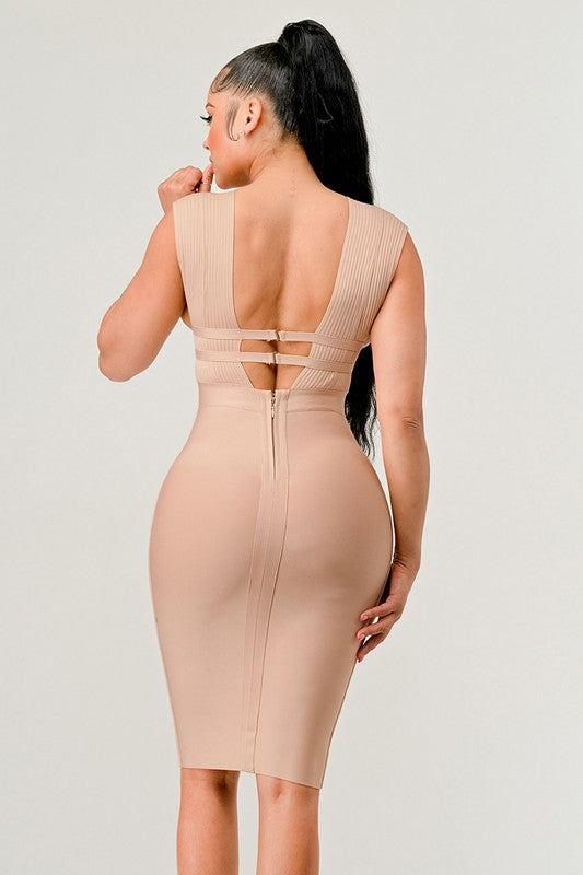 NATURALLY CHIC BANDAGE DRESS - Scarvesnthangs