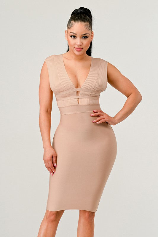 NATURALLY CHIC BANDAGE DRESS - Scarvesnthangs