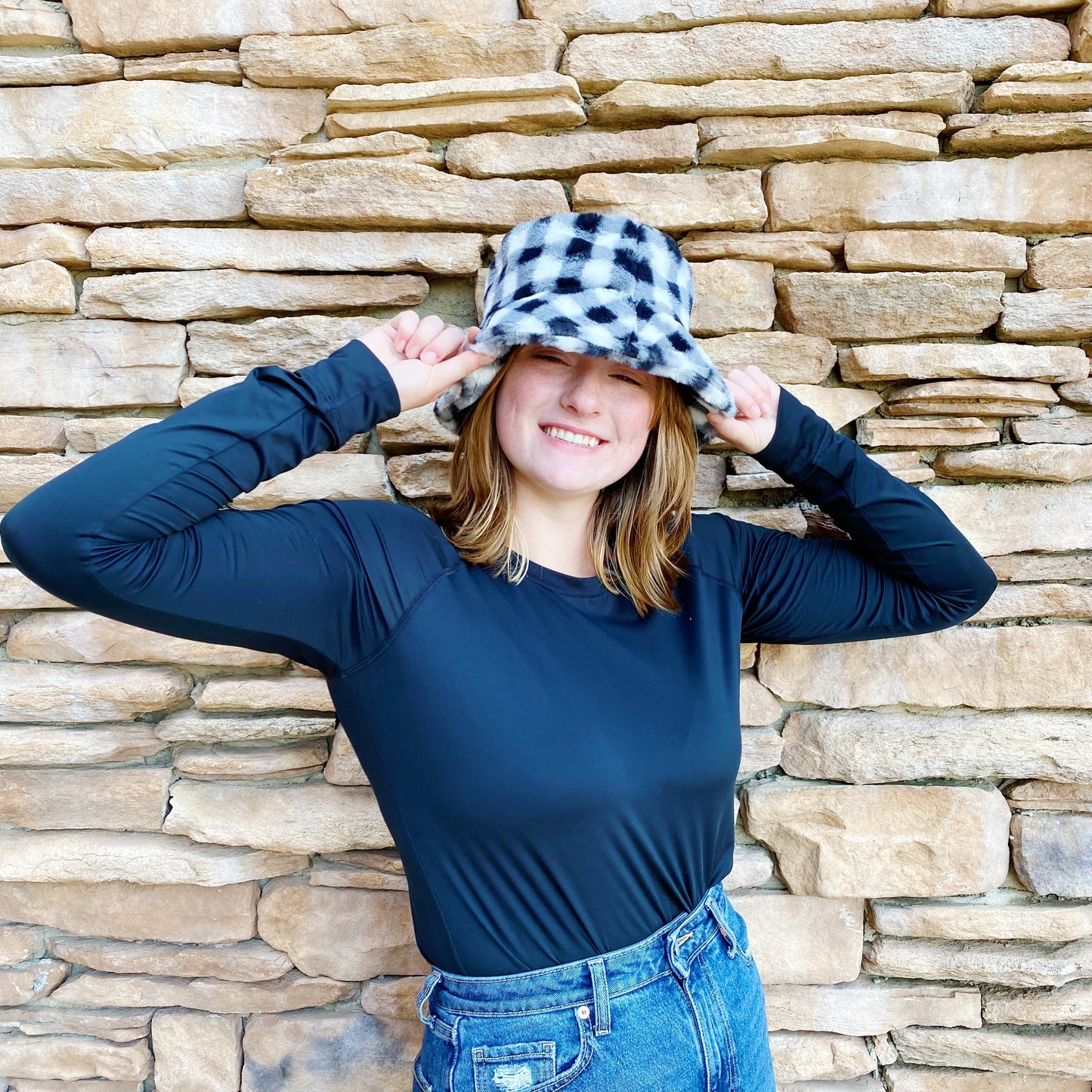 Super Cozy Checkered Bucket Hat - Scarvesnthangs