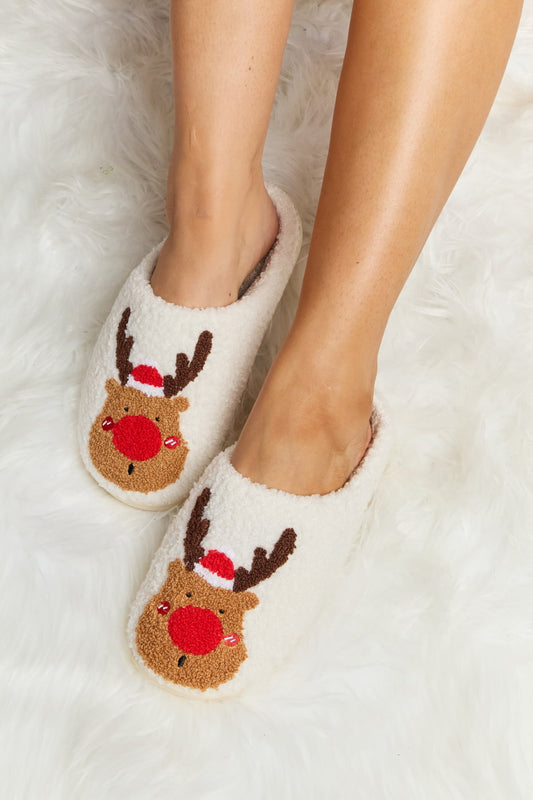 Melody Rudolph Print Plush Slide Slippers - Scarvesnthangs