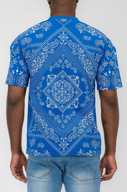 Weiv Mens Bandana Print TShirt - Scarvesnthangs