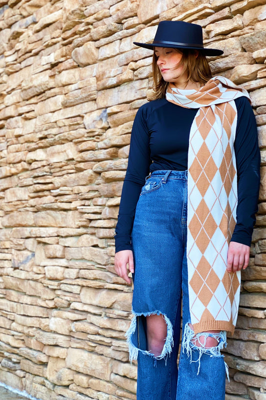 Our Gal Patterned Knit Scarf - Scarvesnthangs