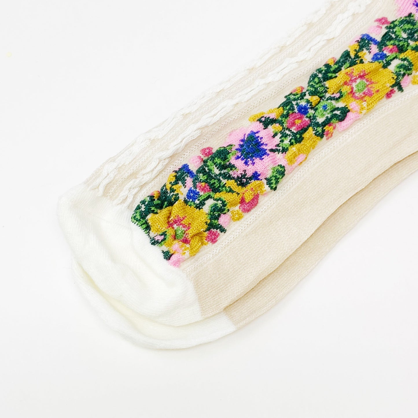 Noble Floral Beauty Socks - Scarvesnthangs