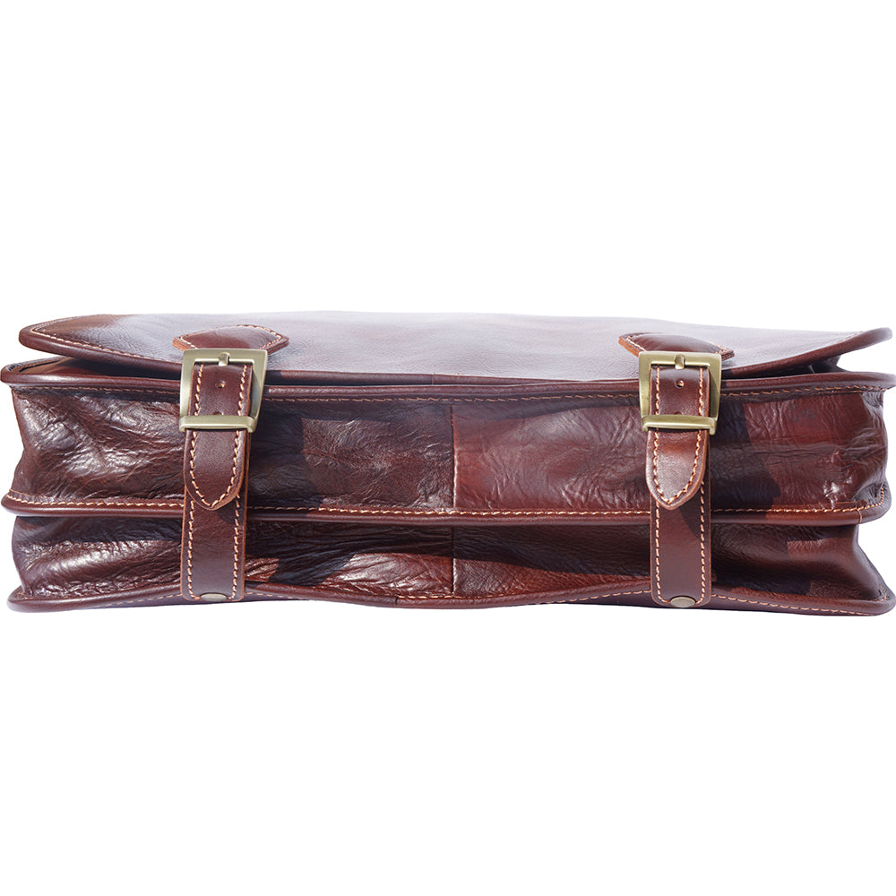 Leather briefcase in two compartments with double pockets on the front - Scarvesnthangs