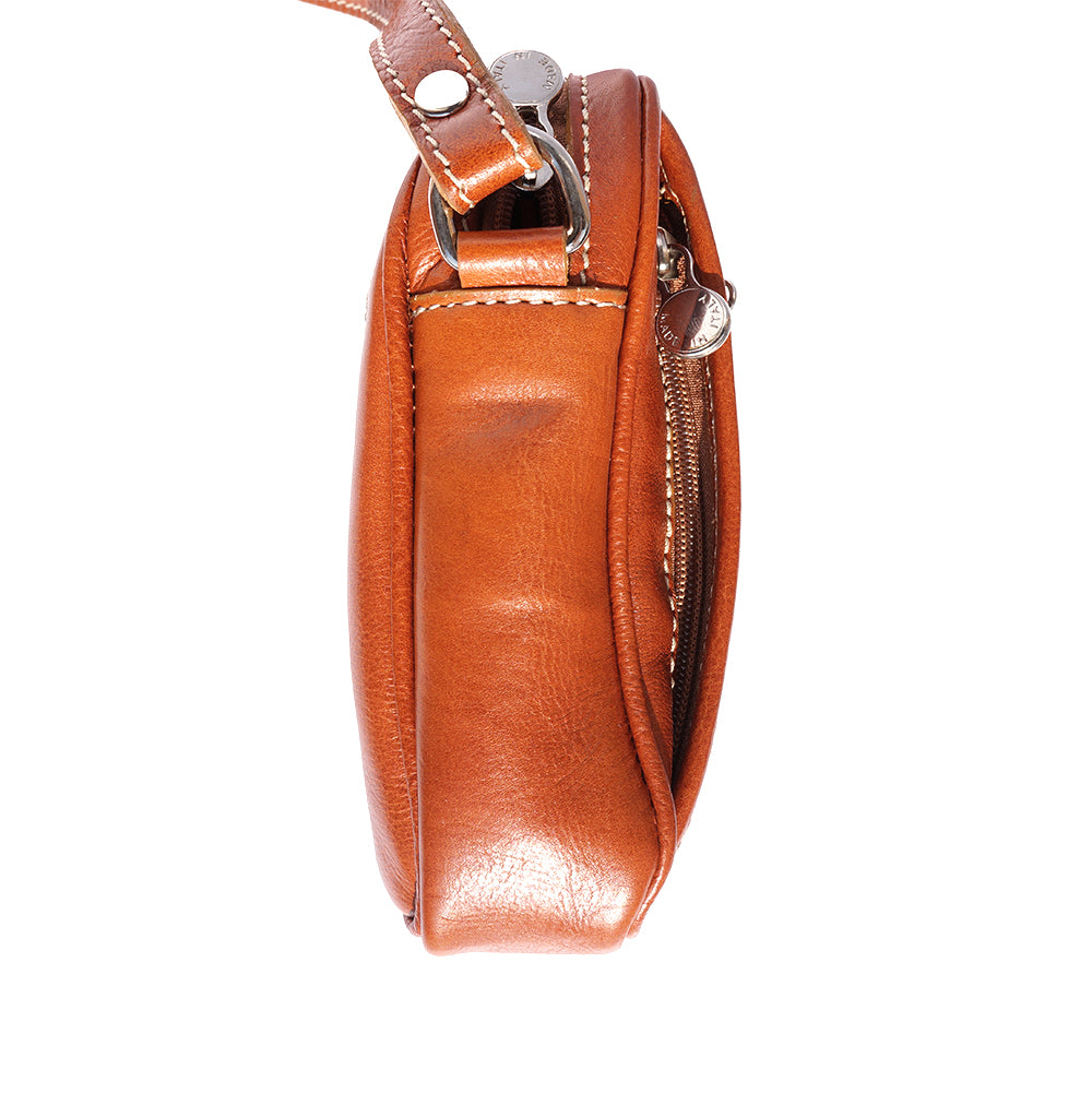 Small travel bag with shoulder strap in genuine cow leather - Scarvesnthangs