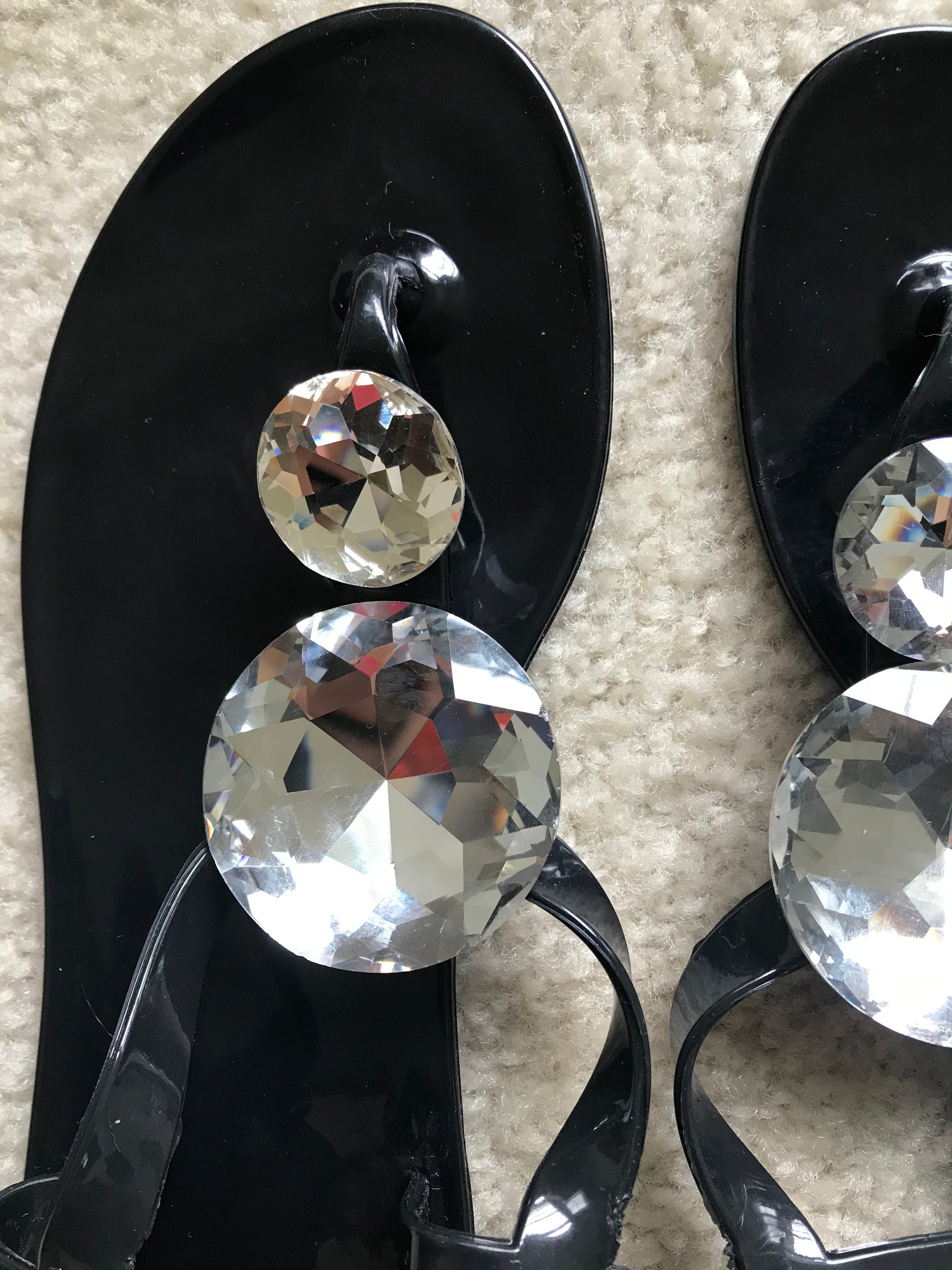 Rhinestone Diamond Jelly Sandals - Scarvesnthangs