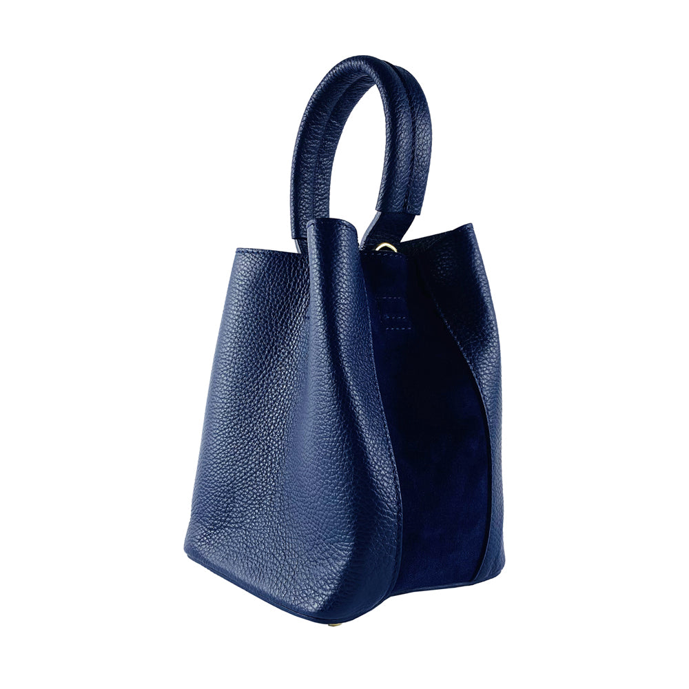 RB1006D | Bucket Bag with Clutch in Genuine Leather Made in Italy. Shoulder bag with shiny gold metal lobster clasp attachments - Blue color - Dimensions: 16 x 14 x 21 cm + Handle 13 cm-2