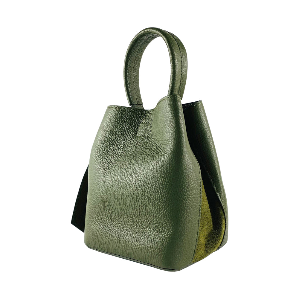 RB1006E | Bucket Bag with Clutch in Genuine Leather Made in Italy. Shoulder bag with shiny gold metal lobster clasp attachments - Green color - Dimensions: 16 x 14 x 21 cm + Handle 13 cm-2