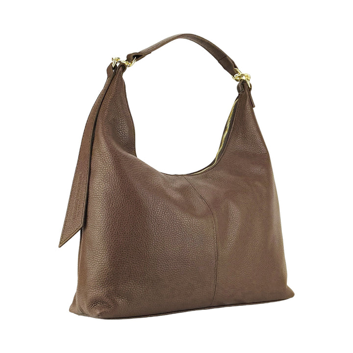 RB1017BV | Soft women's shoulder bag in genuine leather Made in Italy with single handle and removable shoulder strap. Attachments with shiny gold metal snap hooks - Chocolate color - Dimensions: 36 x 40 x 13 cm-5
