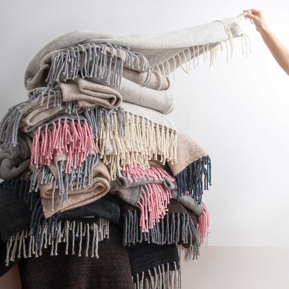 WONDER SCARF | BLACK + LIGHT GRAY-7