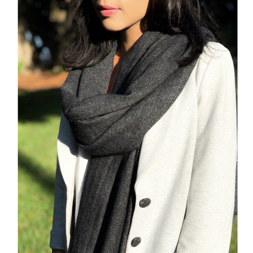 Charcoal Handloom  Cashmere Scarf - Scarvesnthangs